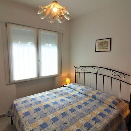 Villa Patrizia Lignano Sabbiadoro Bagian luar foto