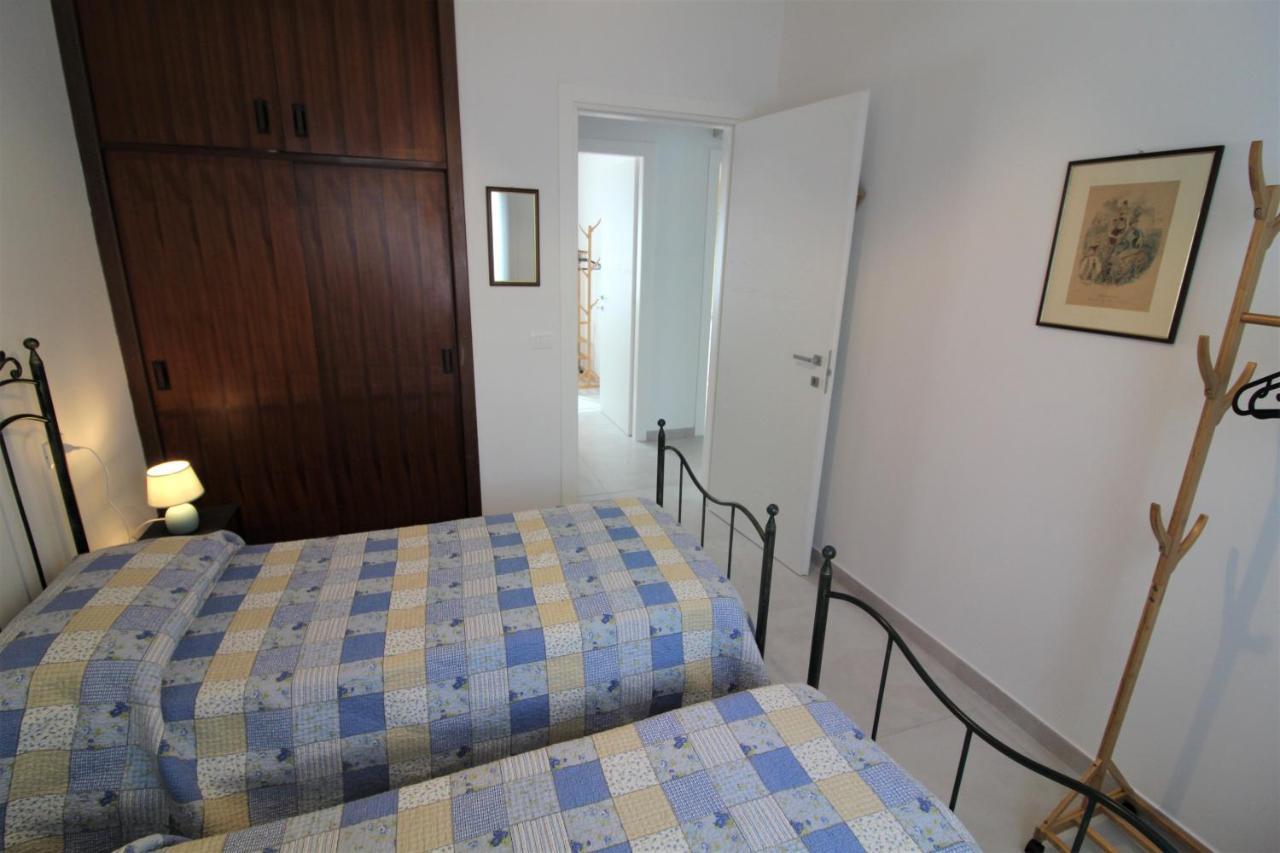 Villa Patrizia Lignano Sabbiadoro Bagian luar foto